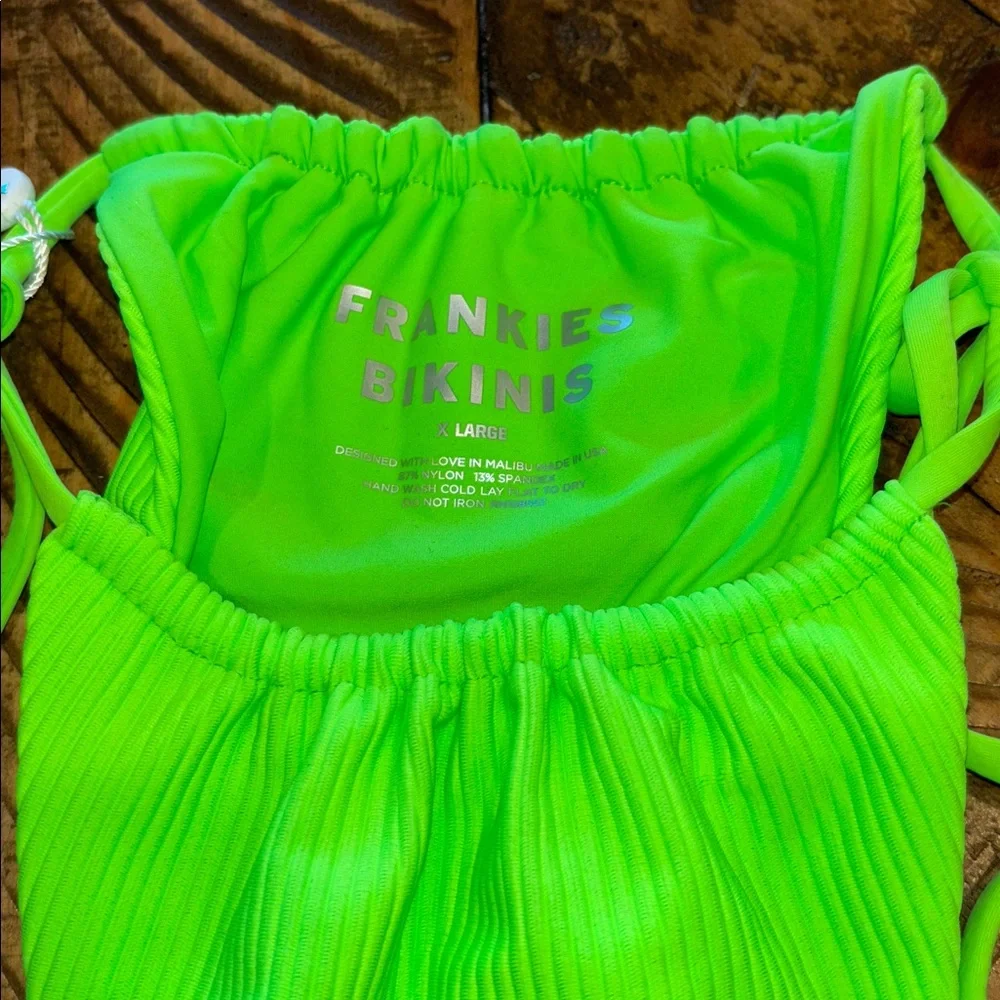 Frankies Bikinis Green Bikini Size L/XL